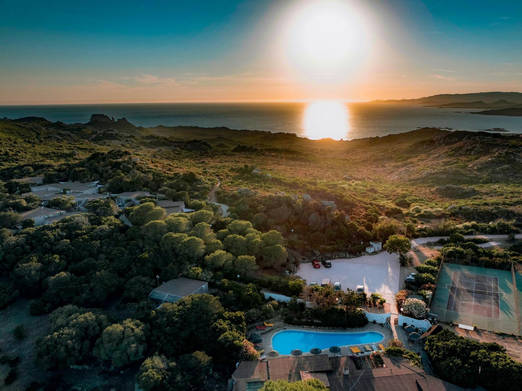Hotel Domaine Bocca di Feno Bonifacio  Esterno foto