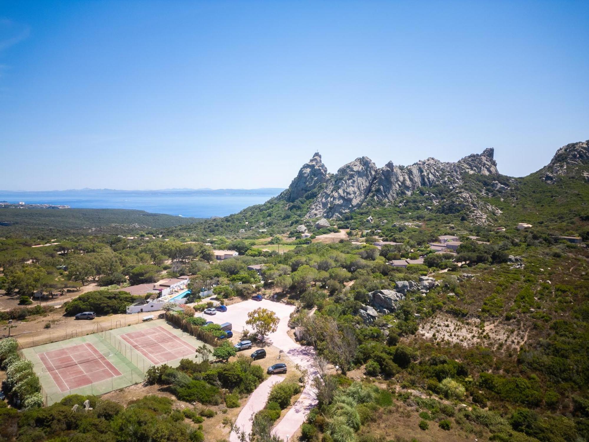 Hotel Domaine Bocca di Feno Bonifacio  Esterno foto